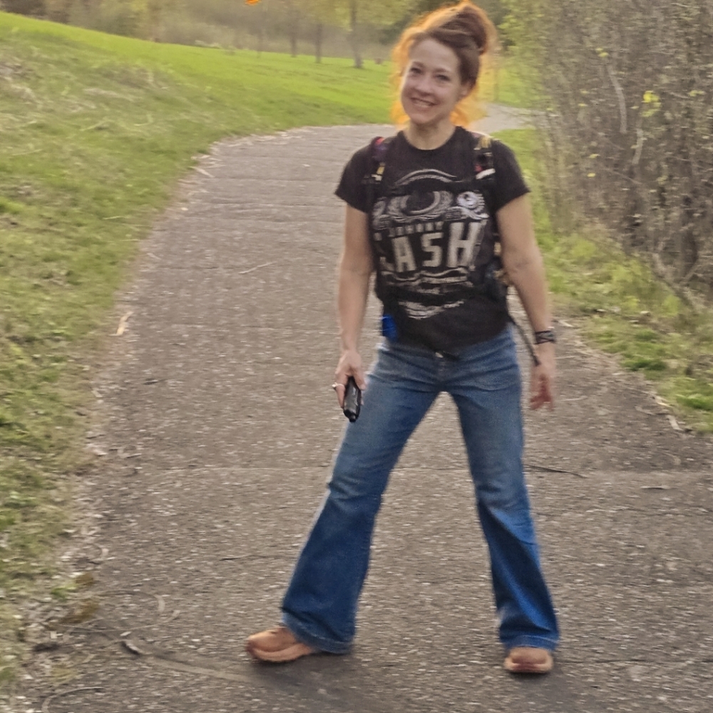 Meet your Posher, Jennifer